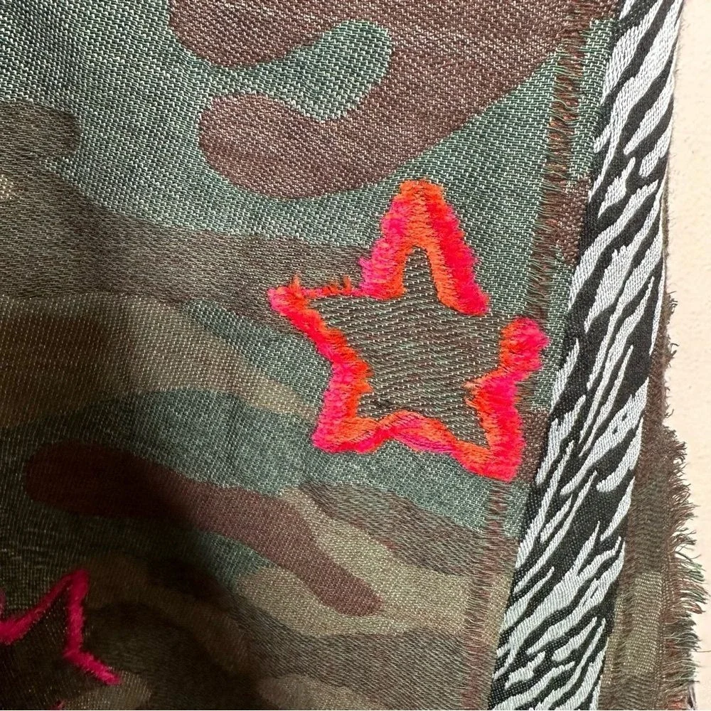 Mitchies Camo StarZebra Print Wrap Scarf Fox Fur Pom Poms Green Pink Cotton Wool